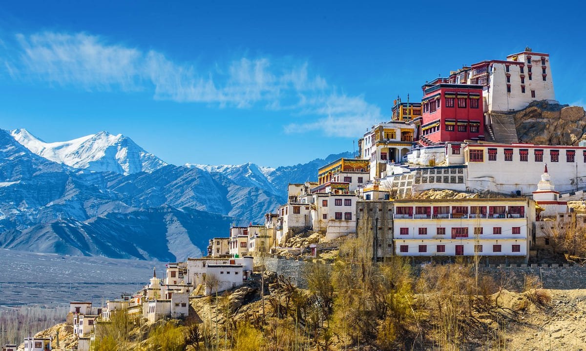 Ladakh & Kashmir — Beyond the High Passes